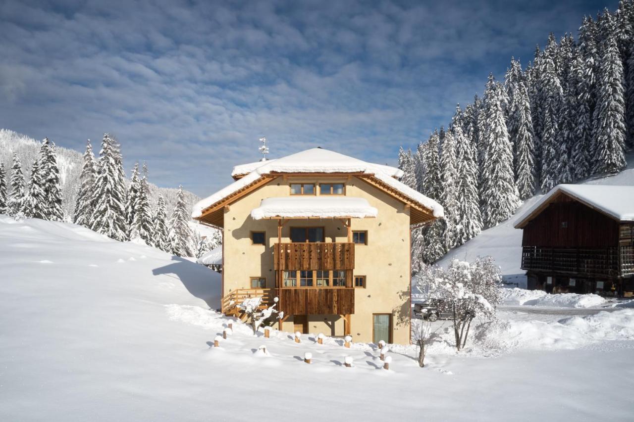 Sotciastel Antico Chalet Badia  Exteriör bild